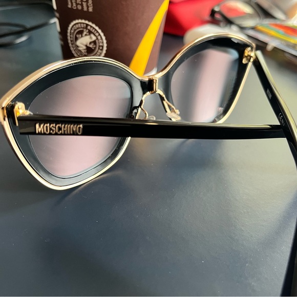 Moschino Sunglasses - Picture 3 of 5